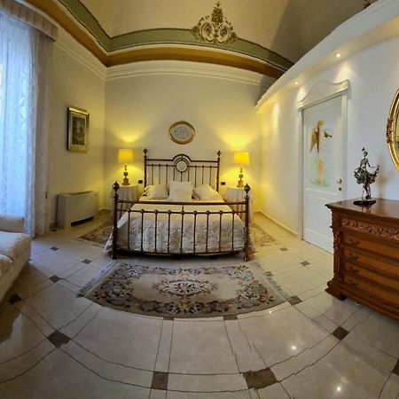 Bellini Garden Suite Aeroporto di Catania Fontana Rossa Esterno foto